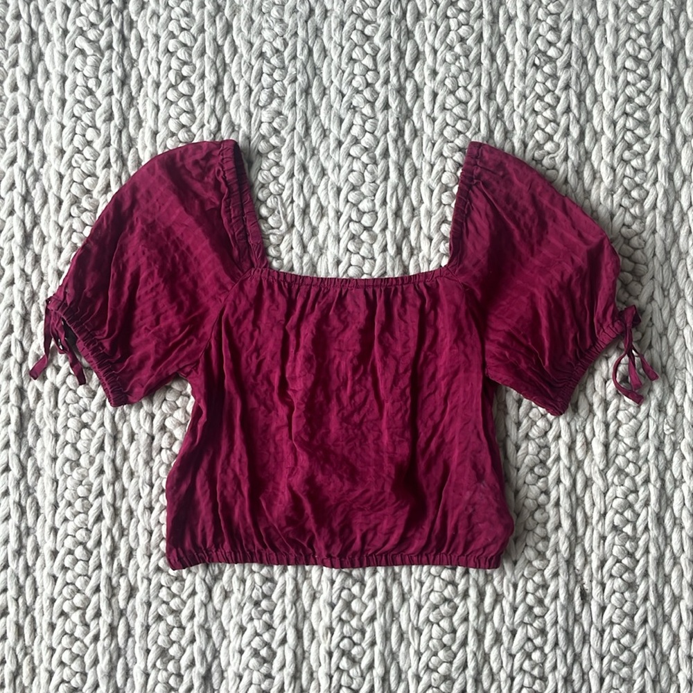 Express Short Sleeve Top with Tie Sleeves in Red/Maroon - Size: XS